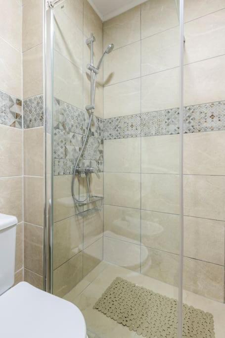 Cosy Apartment In Los Cristianos 5Min To The Ocean Exterior foto