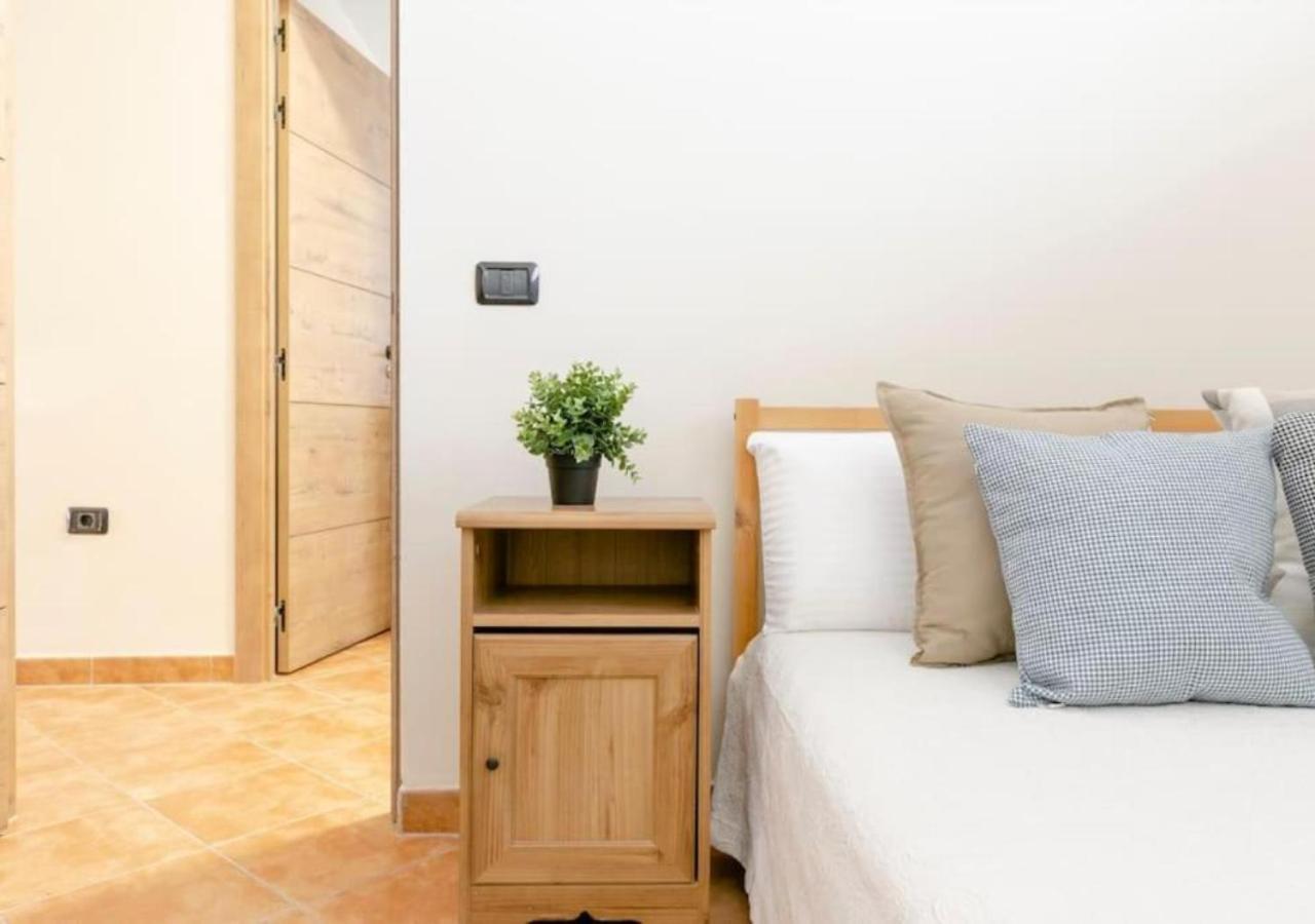 Cosy Apartment In Los Cristianos 5Min To The Ocean Exterior foto